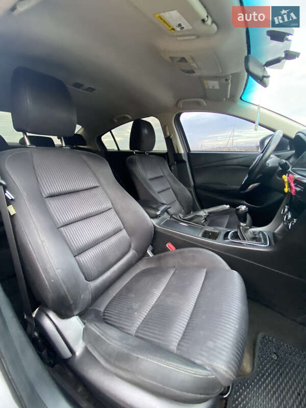 Седан Mazda 6 2013 в Копычинце