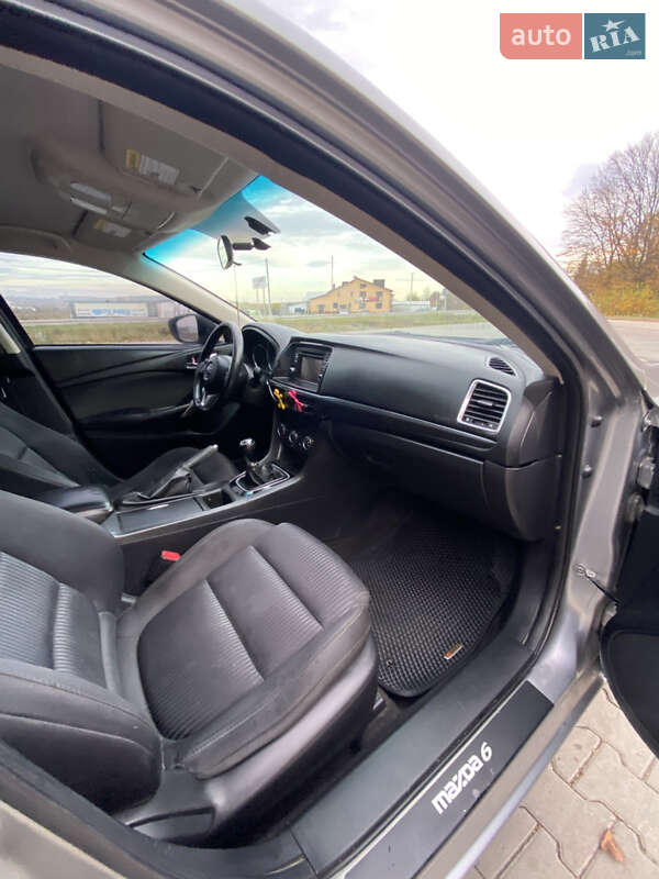 Седан Mazda 6 2013 в Копычинце