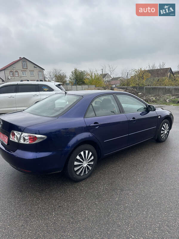 Седан Mazda 6 2002 в Новой Водолаге