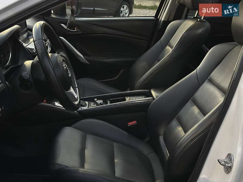 Седан Mazda 6 2015 в Стрые фото 41 Седан Mazda 6 2015 в Стрые
