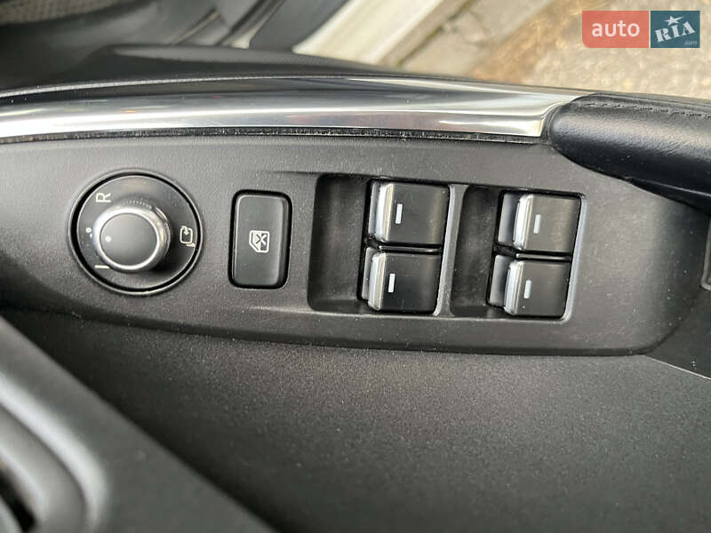 Седан Mazda 6 2016 в Черкасах