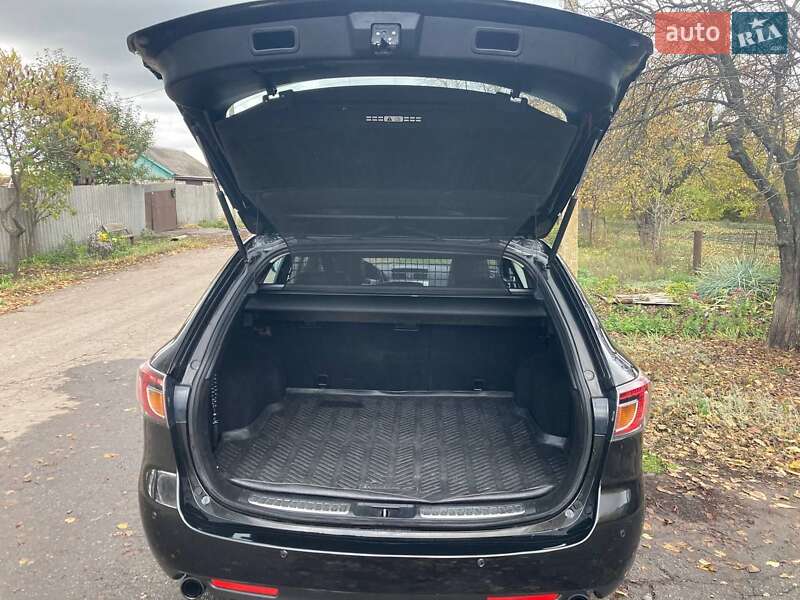 Универсал Mazda 6 2008 в Краснограде