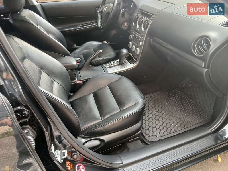 Лифтбек Mazda 6 2005 в Киеве