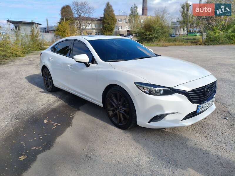 Седан Mazda 6 2015 в Запорожье
