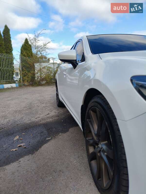 Седан Mazda 6 2015 в Запорожье