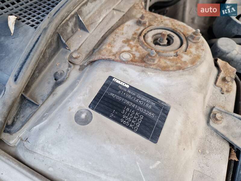 Седан Mazda 6 2003 в Дніпрі