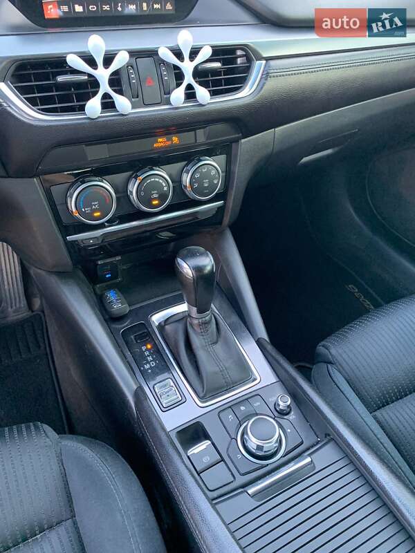 Седан Mazda 6 2016 в Полтаве