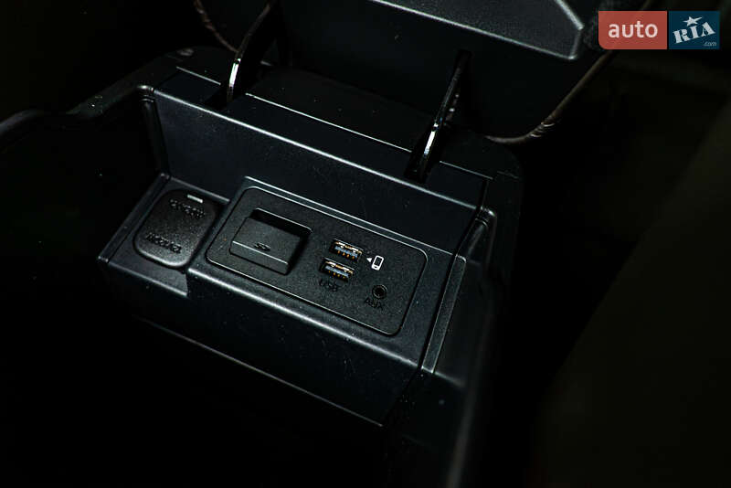 Седан Mazda 6 2019 в Киеве