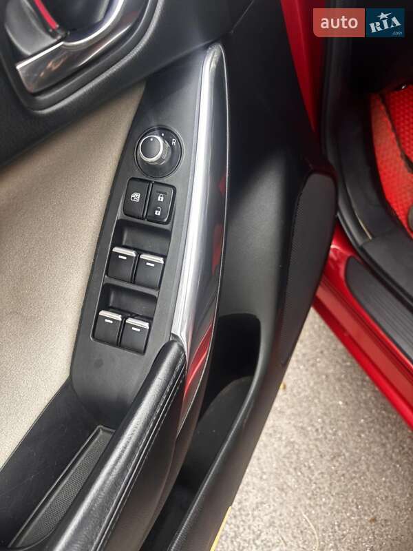 Седан Mazda 6 2016 в Кривом Роге