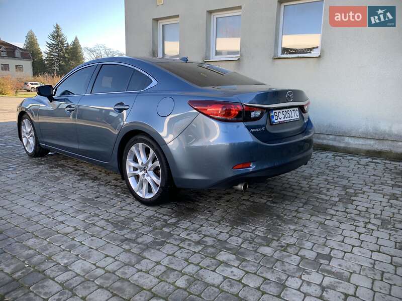 Седан Mazda 6 2014 в Самборі