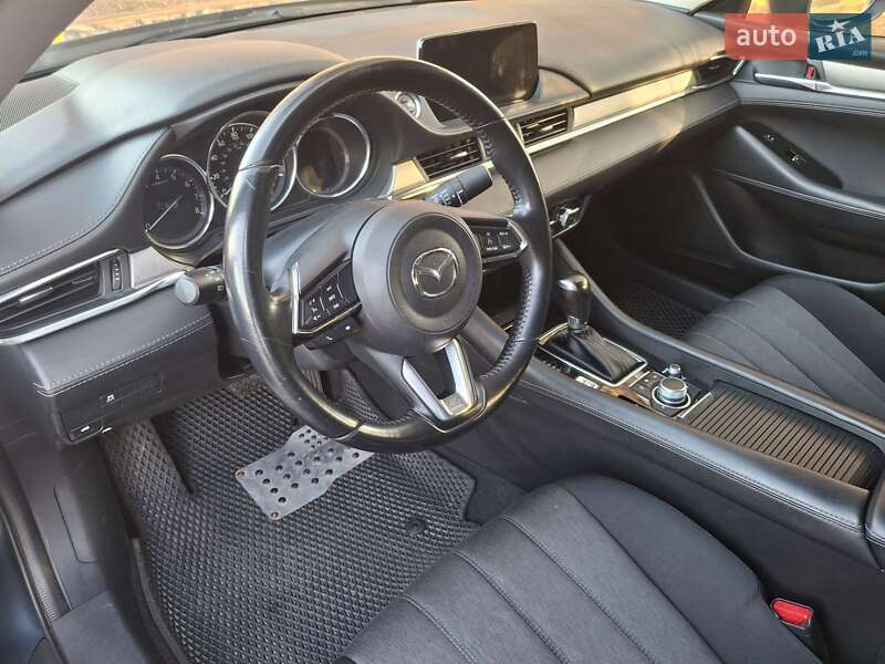 Седан Mazda 6 2018 в Киеве
