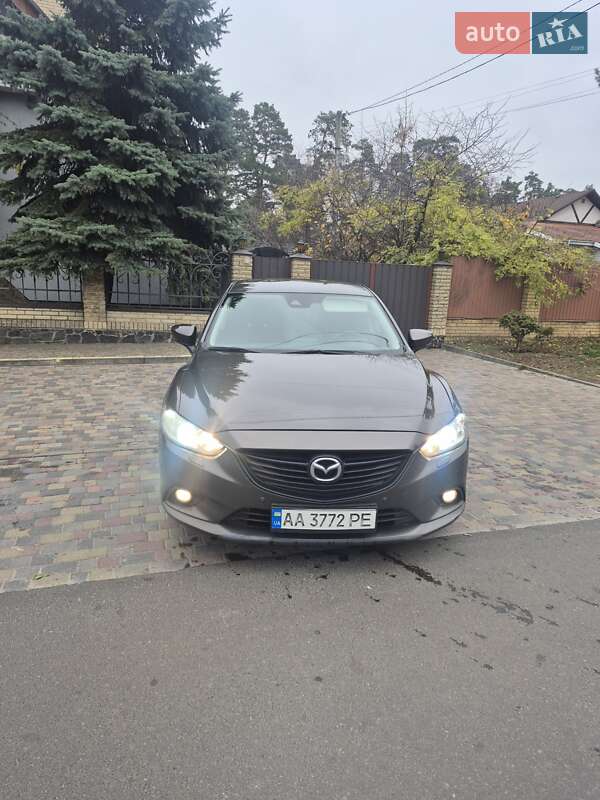 Седан Mazda 6 2016 в Киеве