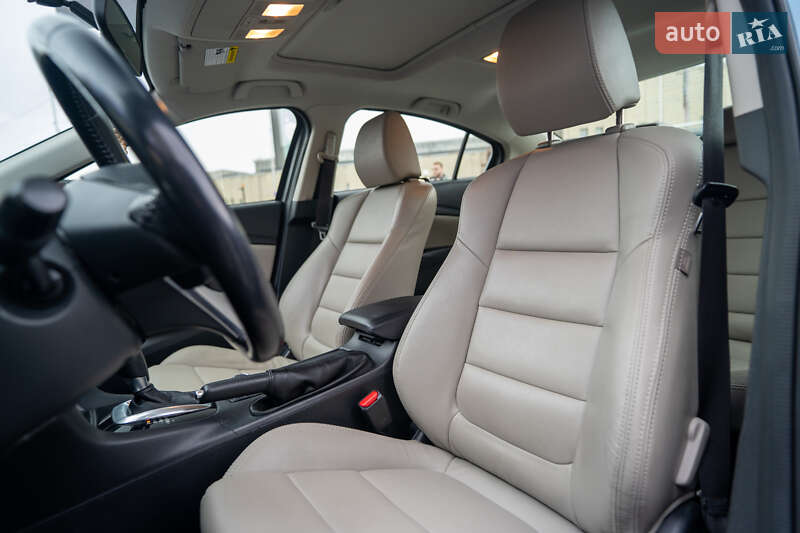 Седан Mazda 6 2014 в Києві