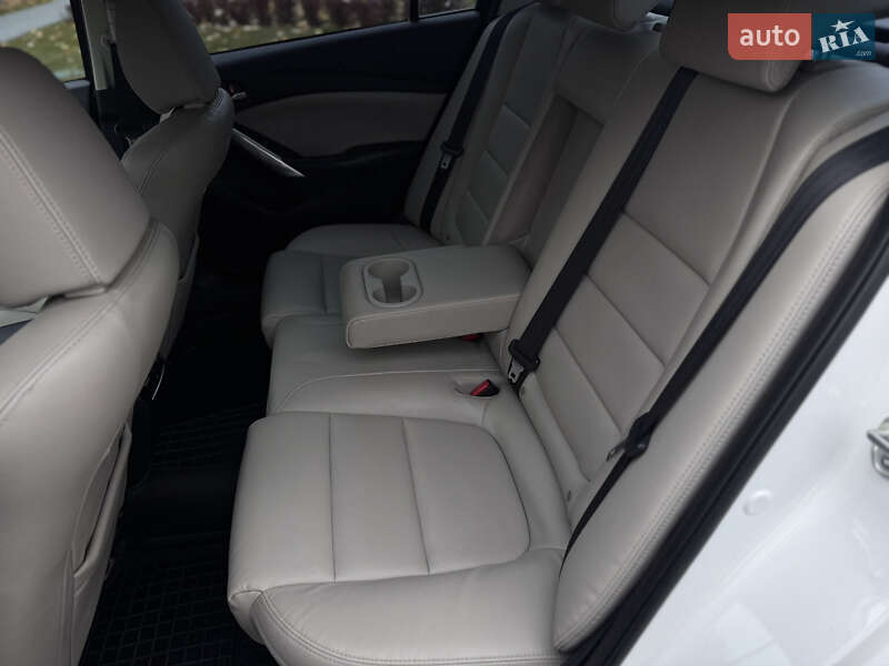 Седан Mazda 6 2014 в Дніпрі фото 31 Седан Mazda 6 2014 в Дніпрі