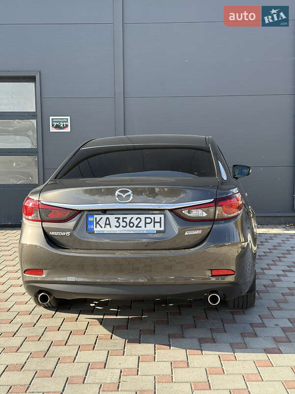 Седан Mazda 6 2015 в Запорожье