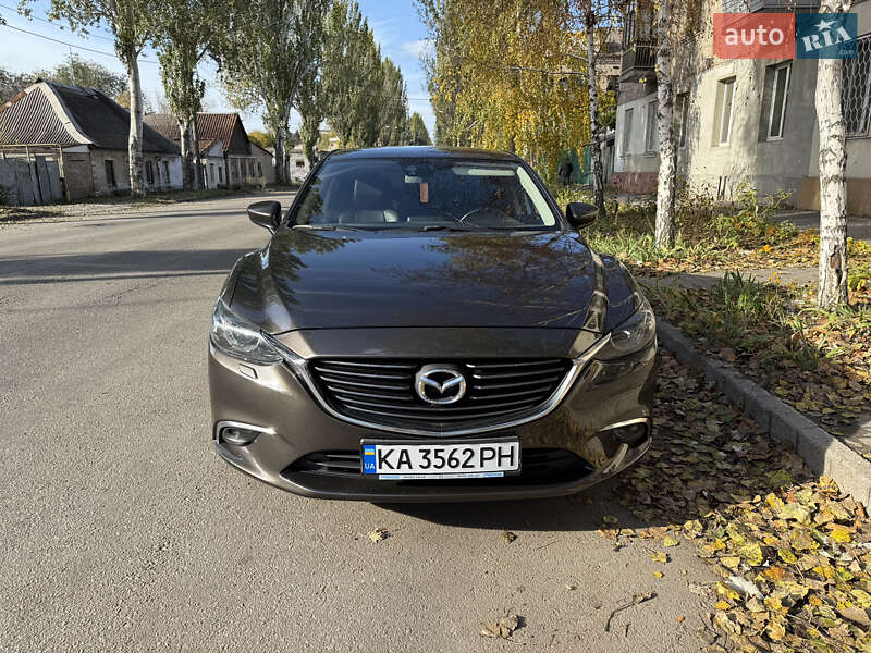 Седан Mazda 6 2015 в Запорожье