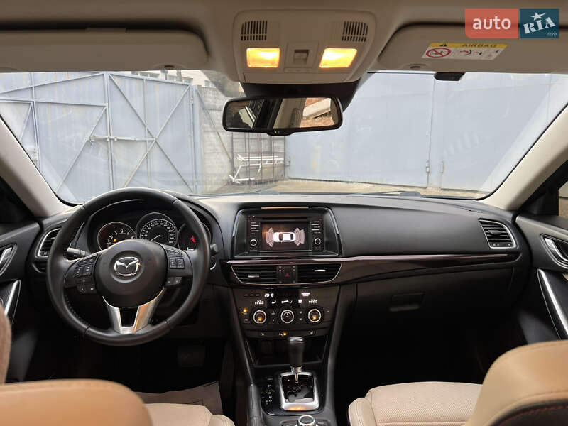 Седан Mazda 6 2014 в Сумах