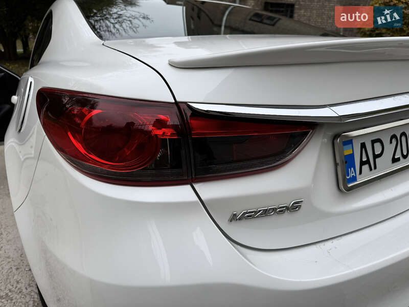 Седан Mazda 6 2014 в Запорожье