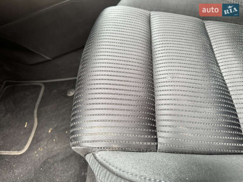 Седан Mazda 6 2014 в Запорожье