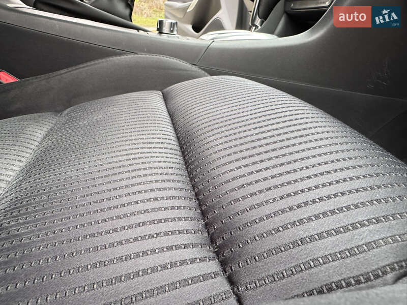 Седан Mazda 6 2014 в Запорожье