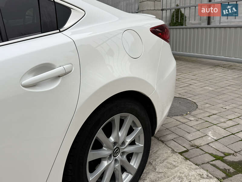 Седан Mazda 6 2014 в Запорожье