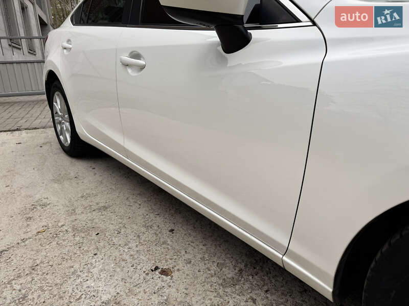 Седан Mazda 6 2014 в Запорожье