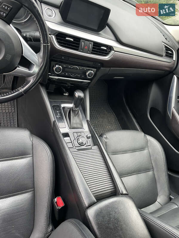 Седан Mazda 6 2015 в Одессе