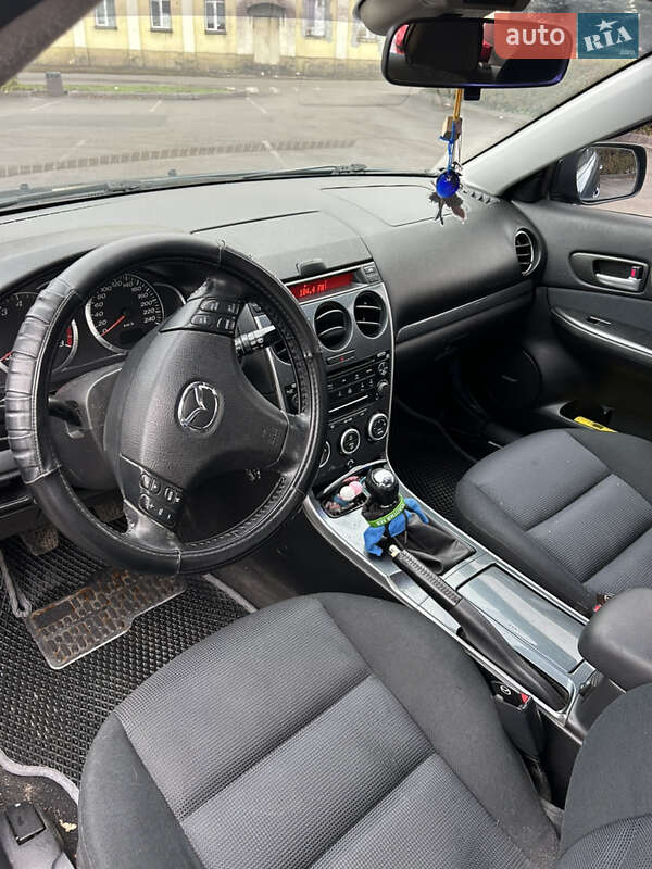 Лифтбек Mazda 6 2007 в Каменском