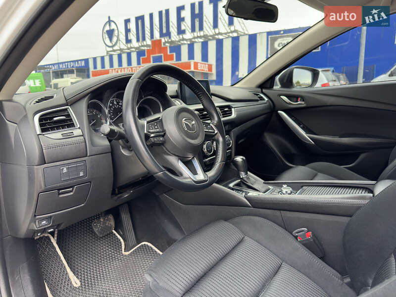 Седан Mazda 6 2017 в Прилуках