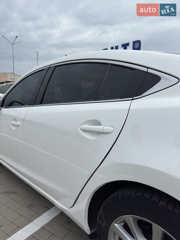 Седан Mazda 6 2017 в Прилуках