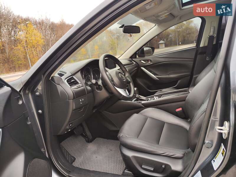 Седан Mazda 6 2016 в Дніпрі
