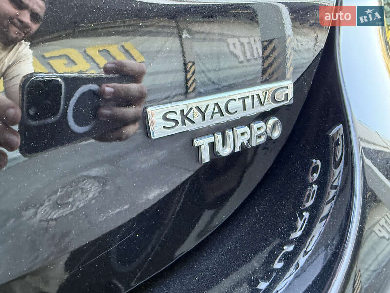 Седан Mazda 6 2021 в Киеве