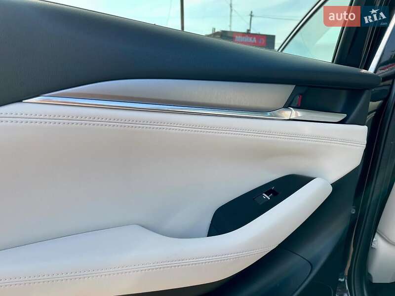 Седан Mazda 6 2018 в Черкасах