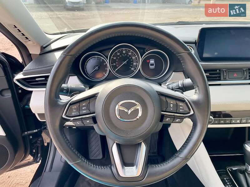 Седан Mazda 6 2018 в Черкасах