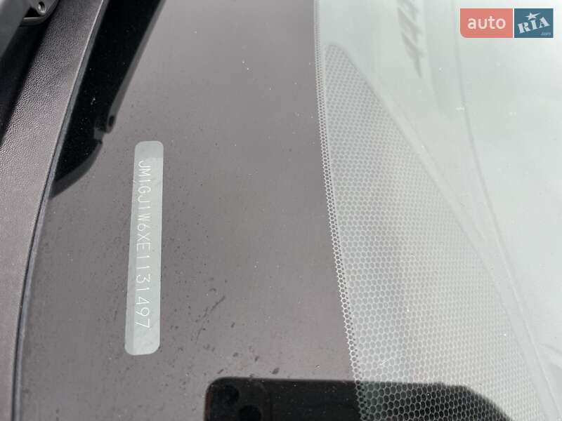 Седан Mazda 6 2013 в Запорожье