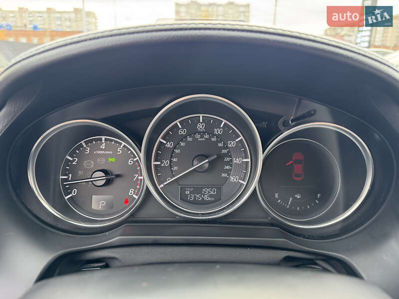 Седан Mazda 6 2015 в Хмельницком