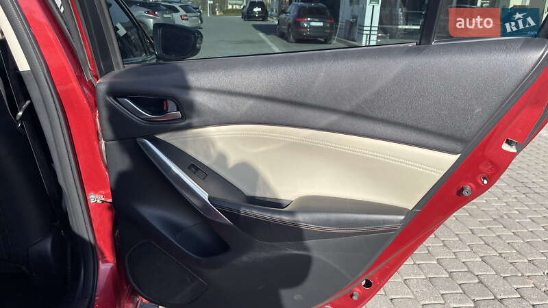 Седан Mazda 6 2014 в Львове