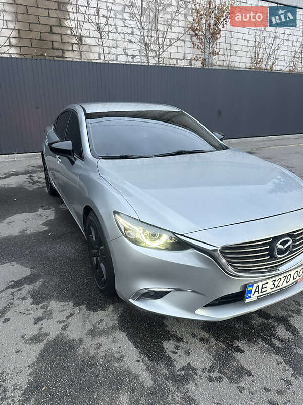 Седан Mazda 6 2015 в Дніпрі