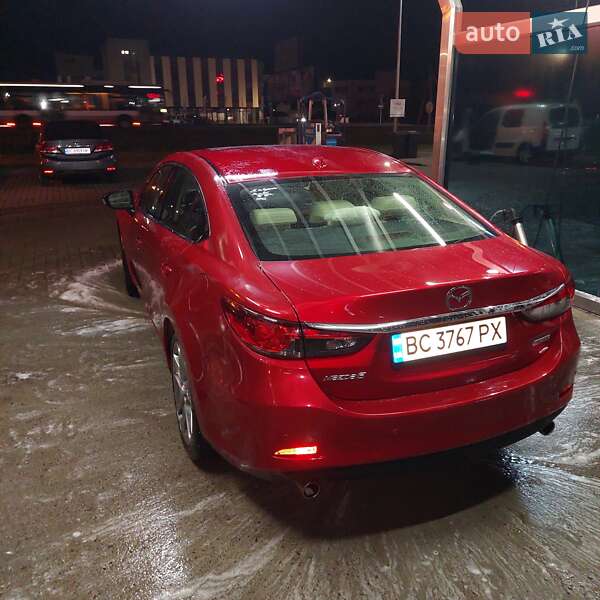 Седан Mazda 6 2013 в Львові