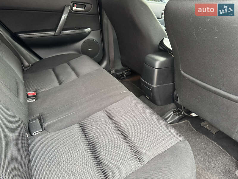 Ліфтбек Mazda 6 2006 в Гайсину