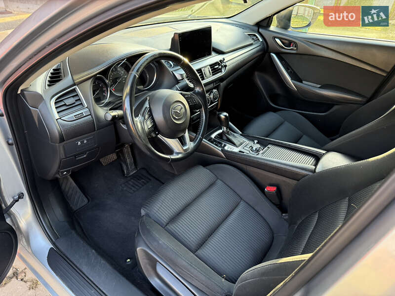 Седан Mazda 6 2015 в Івано-Франківську