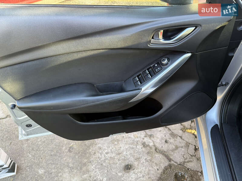 Седан Mazda 6 2015 в Івано-Франківську