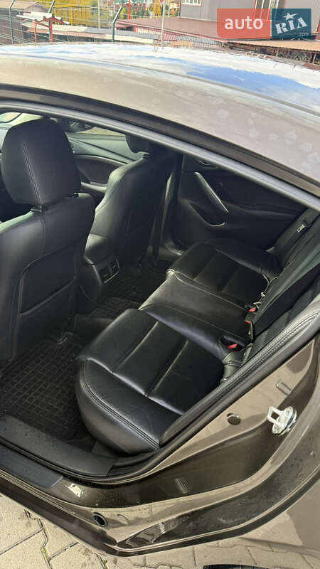 Седан Mazda 6 2014 в Хмельницком