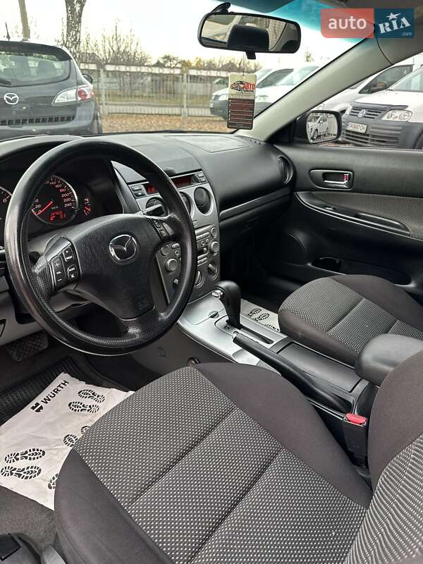 Седан Mazda 6 2005 в Смеле