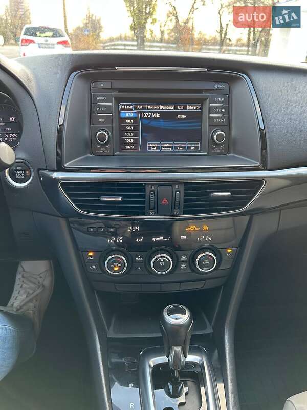 Седан Mazda 6 2013 в Дніпрі