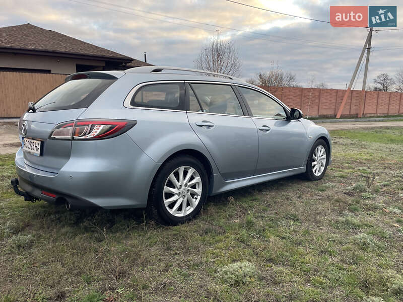 Универсал Mazda 6 2010 в Каменском