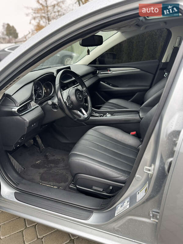 Седан Mazda 6 2018 в Львові