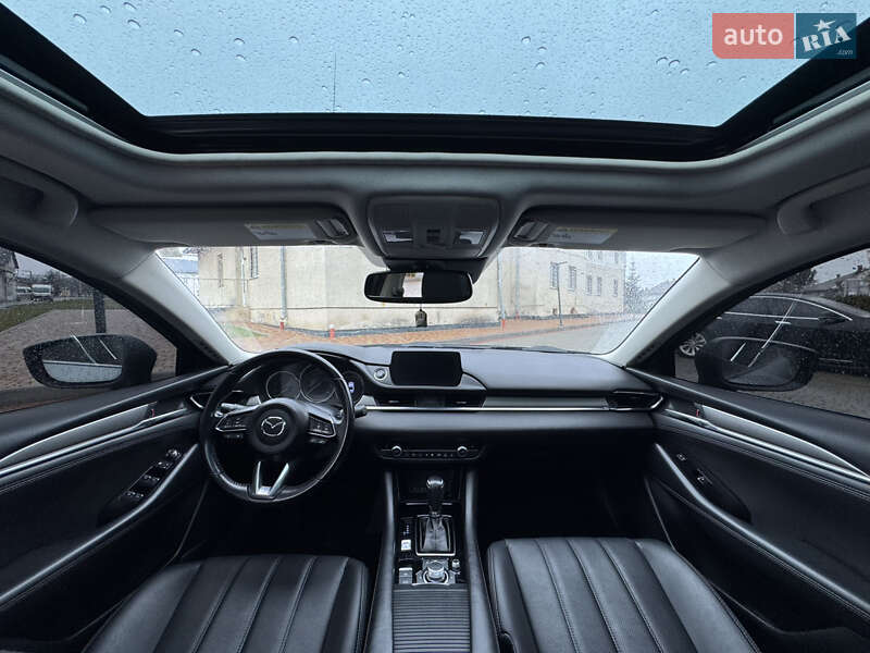 Седан Mazda 6 2018 в Львові