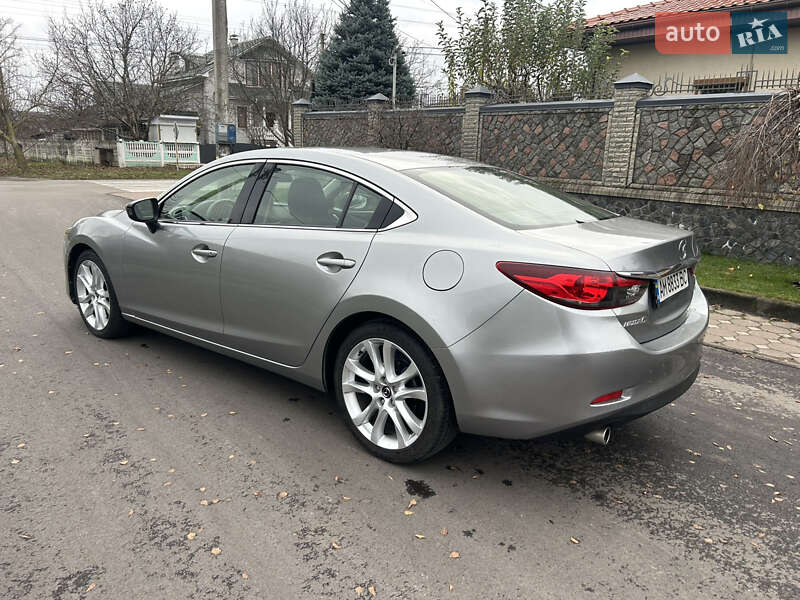 Седан Mazda 6 2013 в Киеве