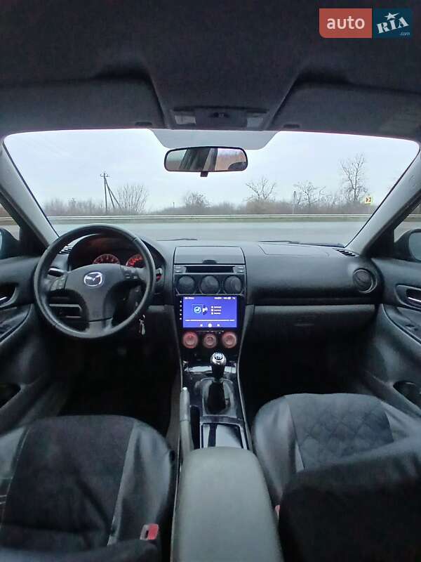 Седан Mazda 6 2003 в Ужгороді